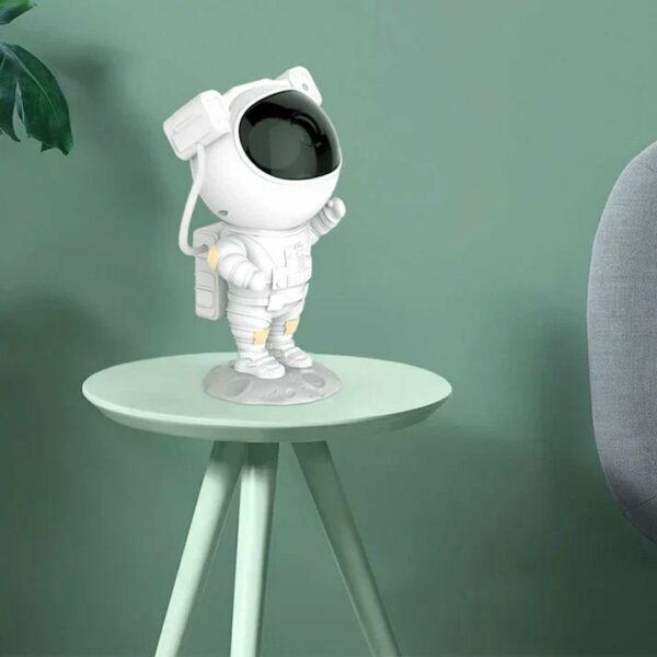 Astronaut Projector Lamp, 100 W, 5 cm - Image 3