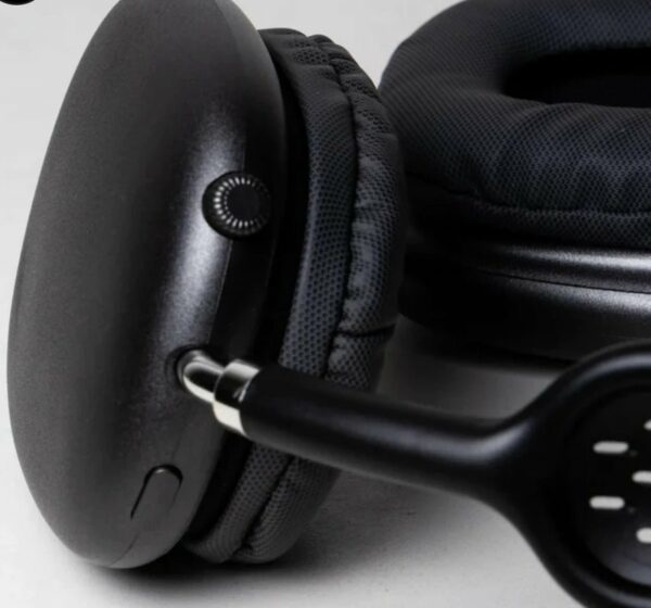 AerPods Pro Max (Black Edition) - Image 5